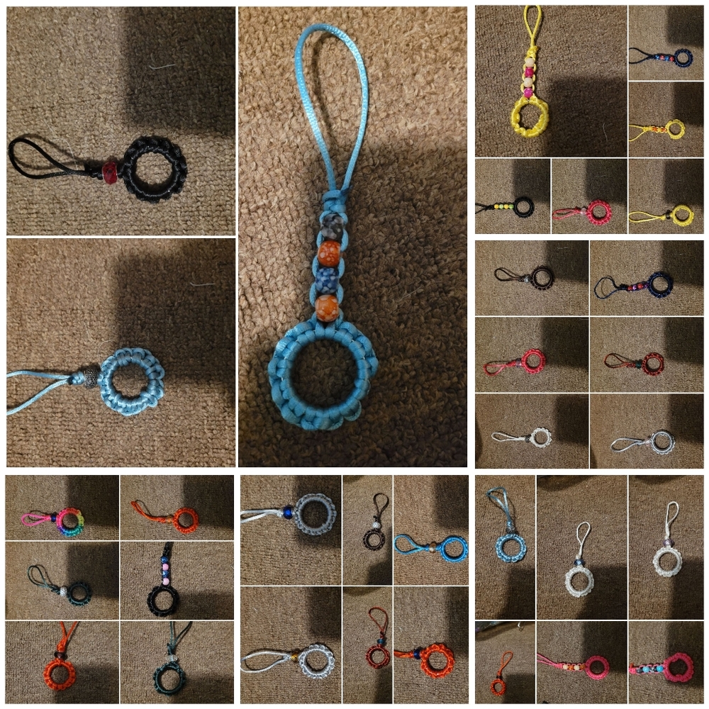 Handmade Keychain fidget - Picture 4 of 4